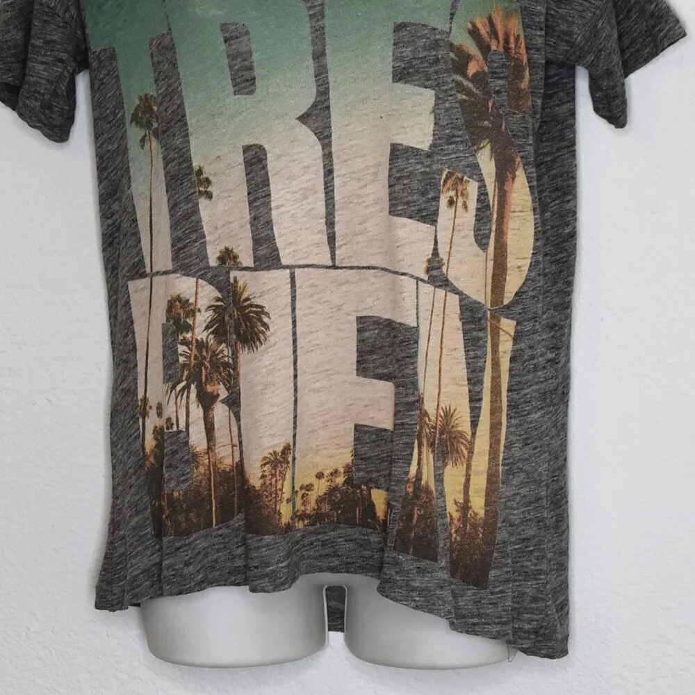 J Crew 100% Linen Graphic Tee Sz XS Tres Bien Relaxed Fit Slouchy Boho Beachy